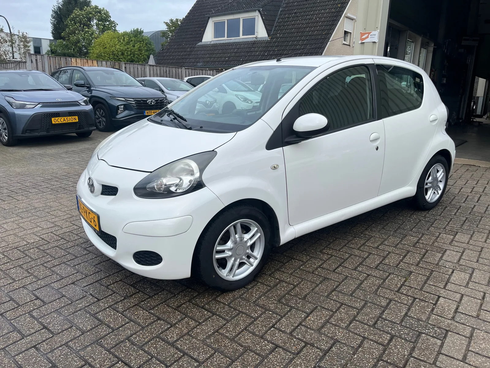 Toyota Aygo (2011) — foto 1