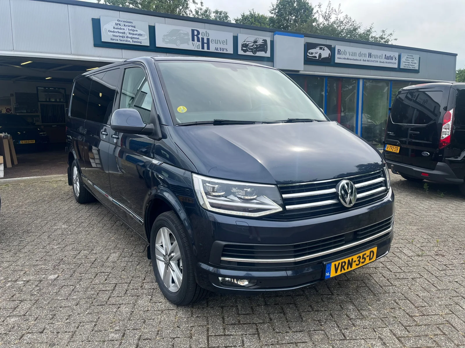 Volkswagen Transporter (2019) — foto 1