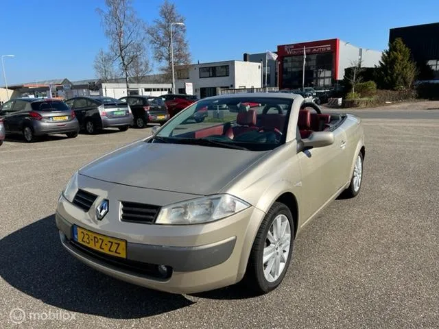 Renault Mégane (2005) — foto 1