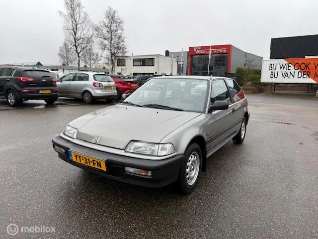 Honda Civic (1990) — foto 1