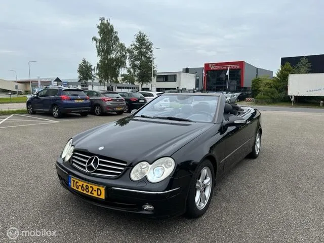 Mercedes-Benz CLK-Klasse (2005) — foto 1