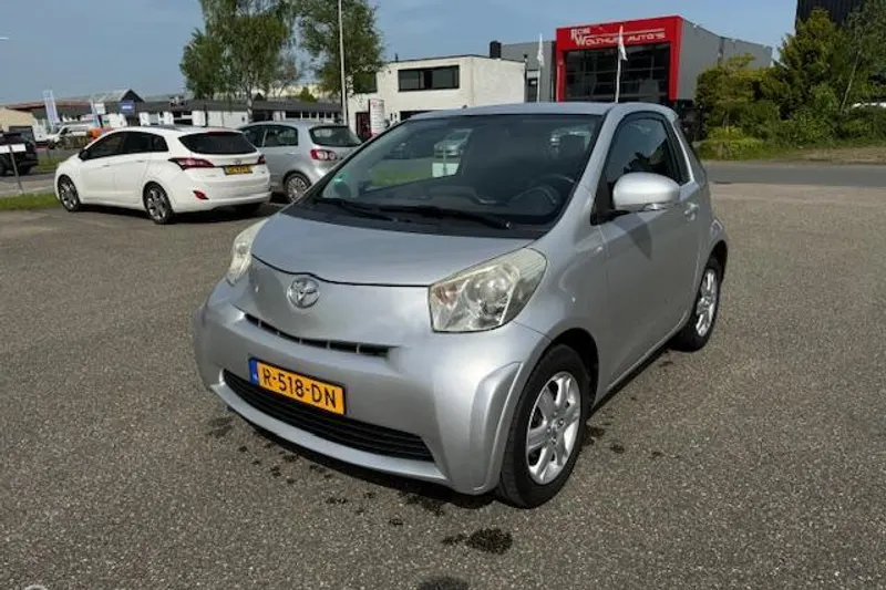 Toyota iQ (2009)