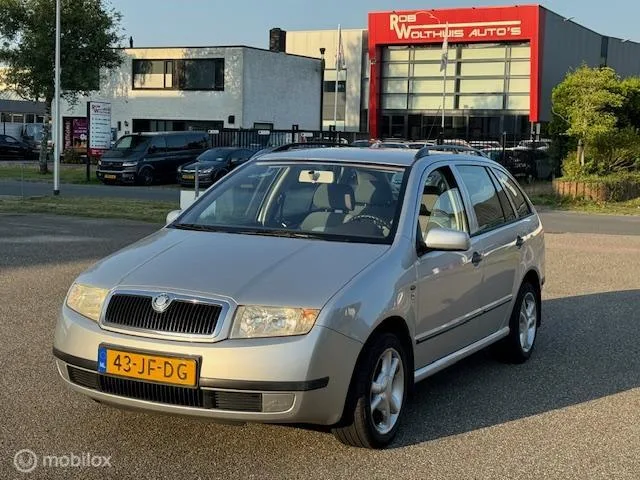 Škoda Fabia (2002) — foto 1