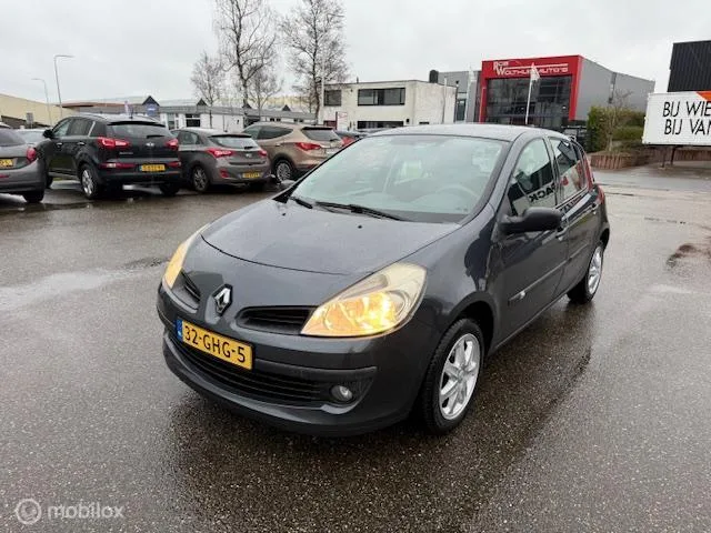 Renault Clio (2008) — foto 1