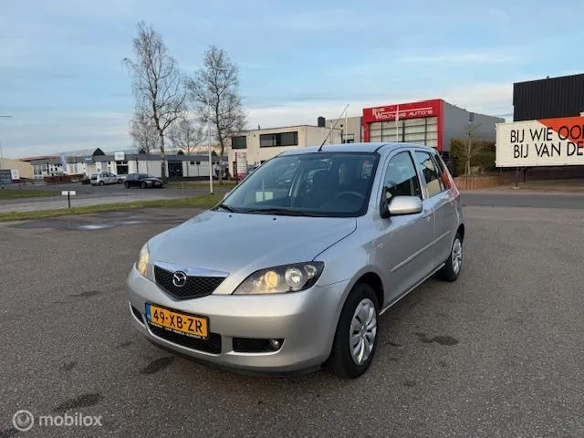 Mazda 2 (2007) — foto 1
