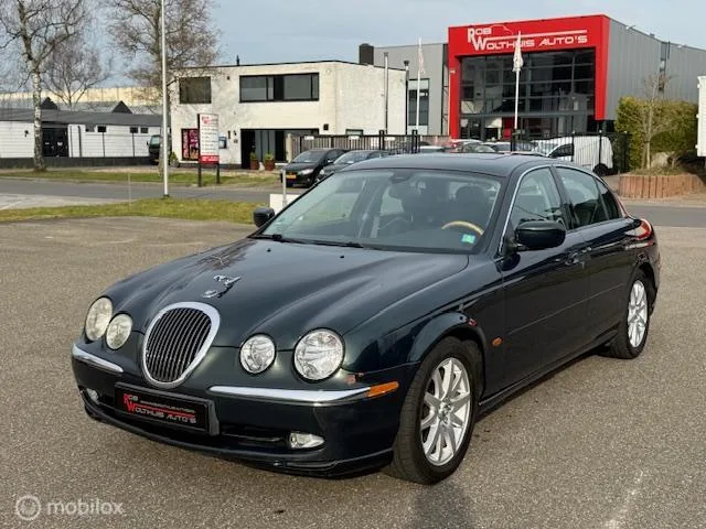 Jaguar S-Type (2000) — foto 1