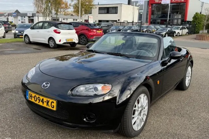 Mazda MX-5 (2006)