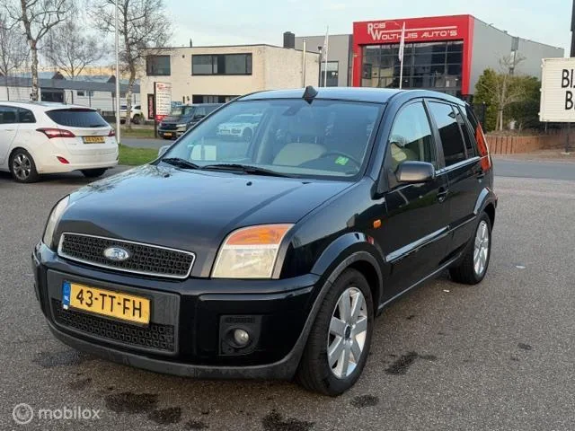Ford Fusion (2007) — foto 1