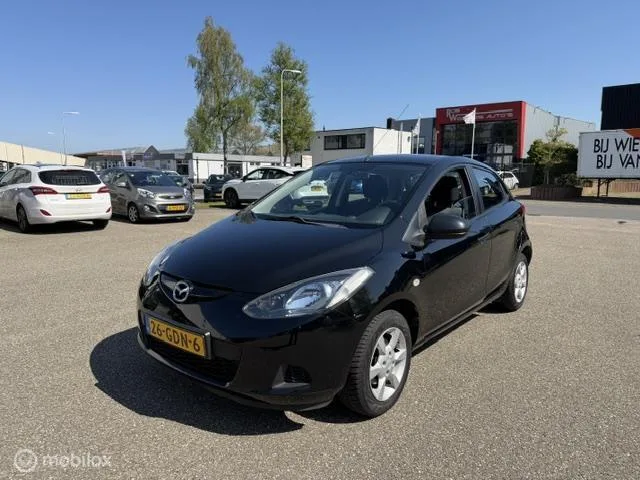 Mazda 2 (2008) — foto 1
