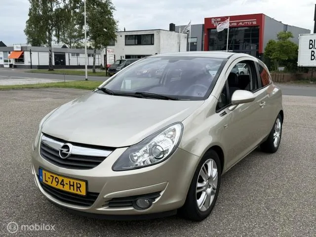 Opel Corsa (2009) — foto 1