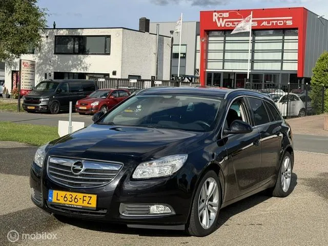 Opel Insignia (2009) — foto 1