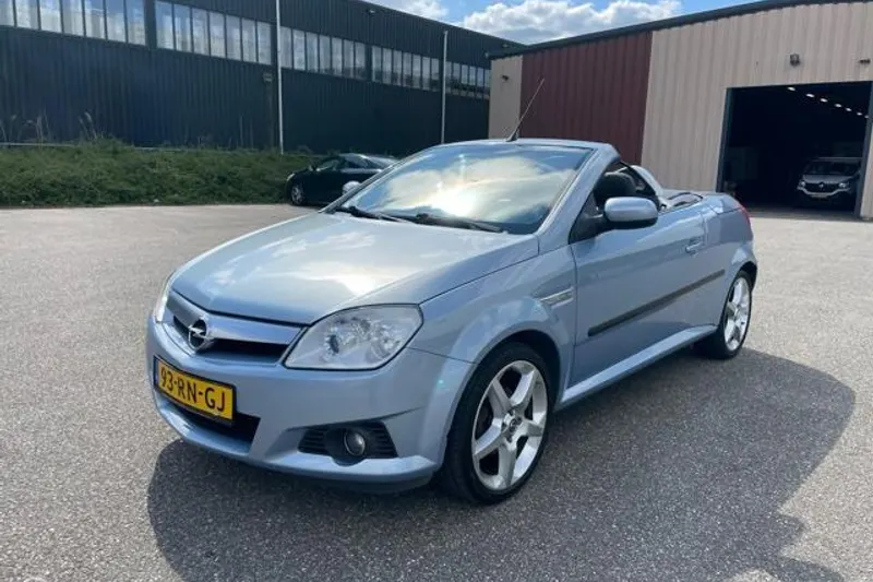 Opel Tigra (2005)
