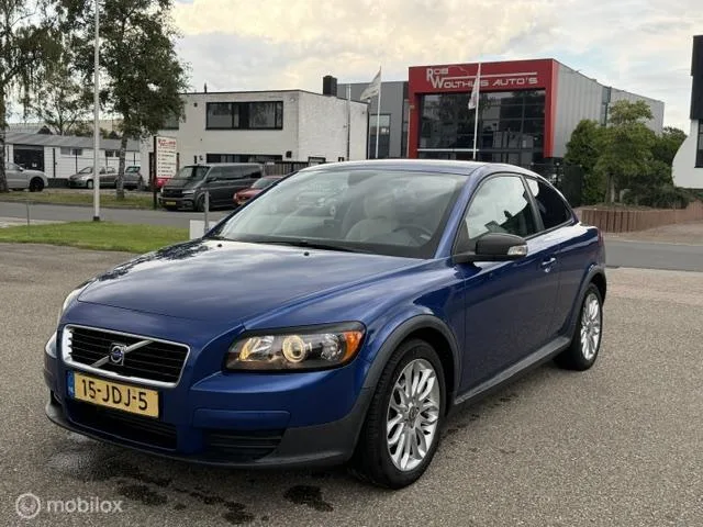 Volvo C30 (2009) — foto 1