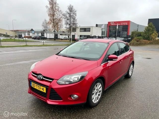 Ford Focus (2012) — foto 1