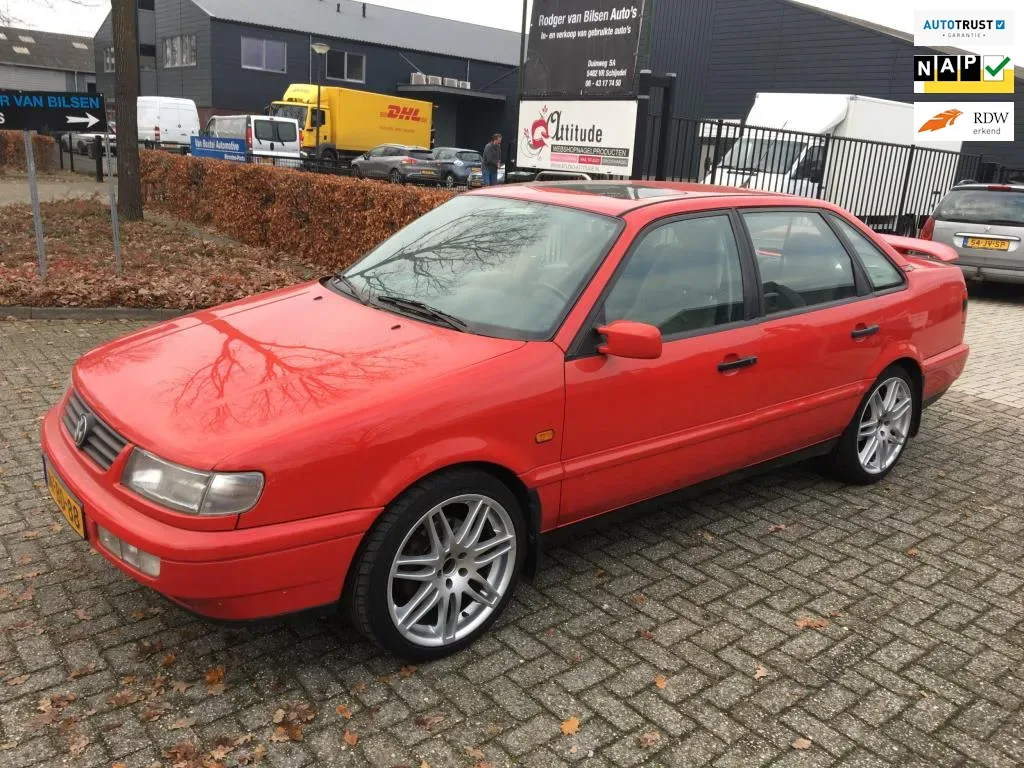 Volkswagen Passat (1994) — foto 1