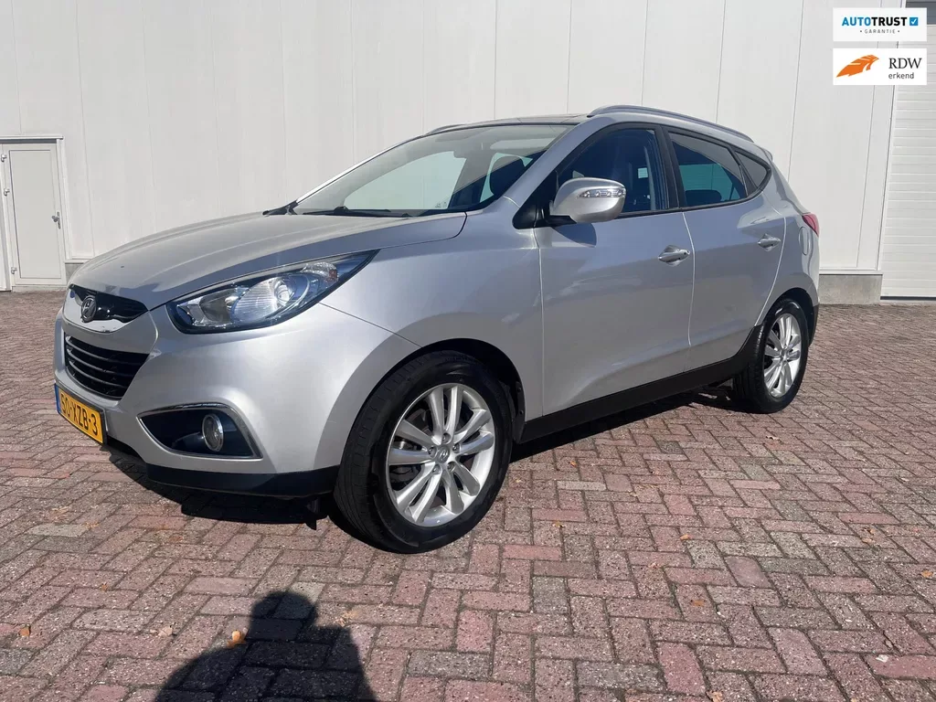 Hyundai ix35 (2012) — foto 1