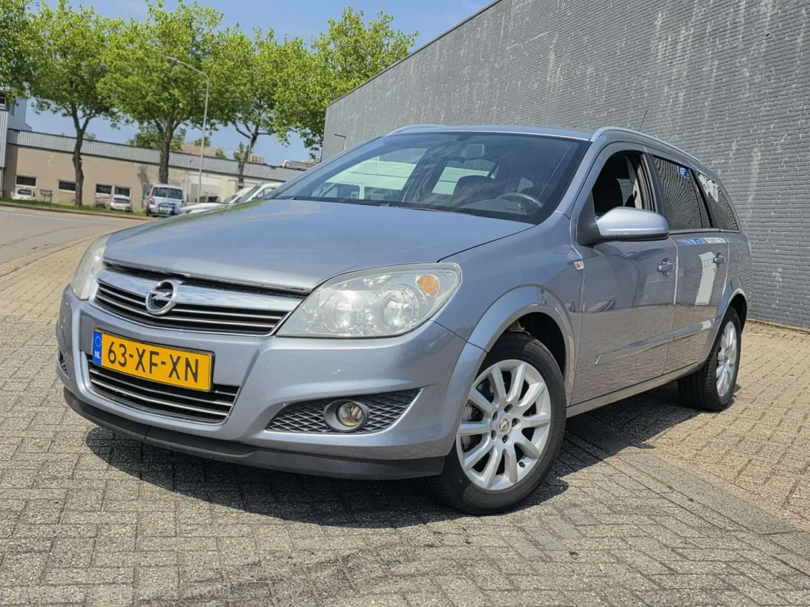 Opel Astra (2007) — foto 1