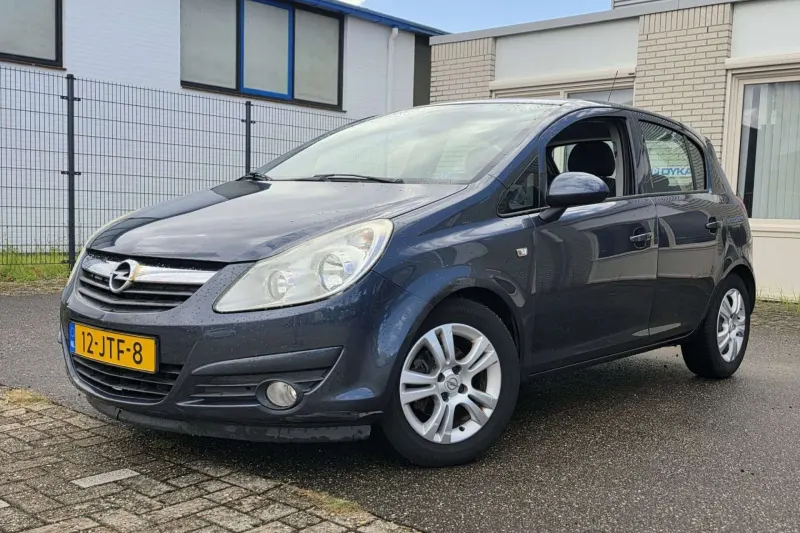 Opel Corsa (2009)