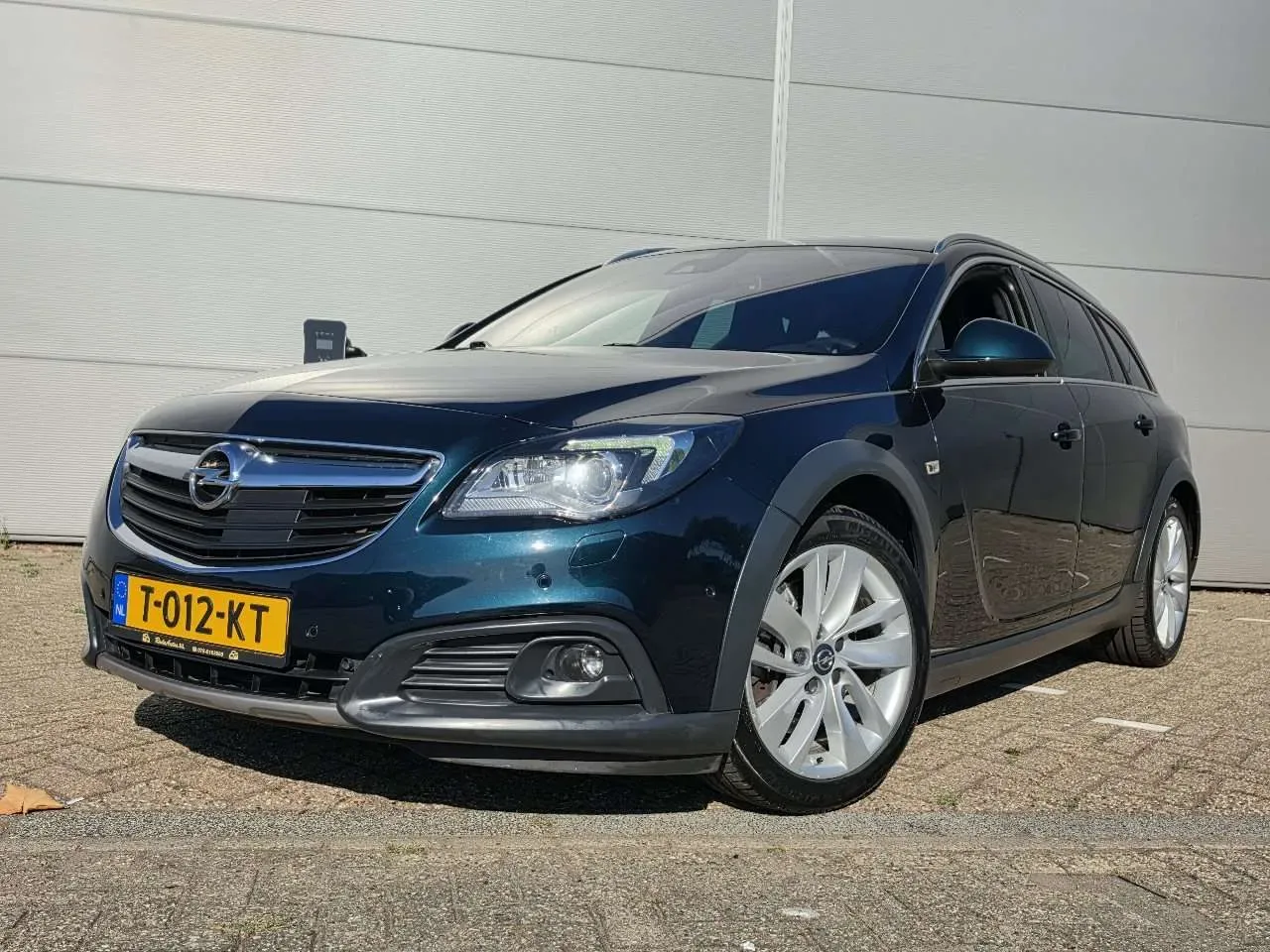 Opel Insignia (2014) — foto 1