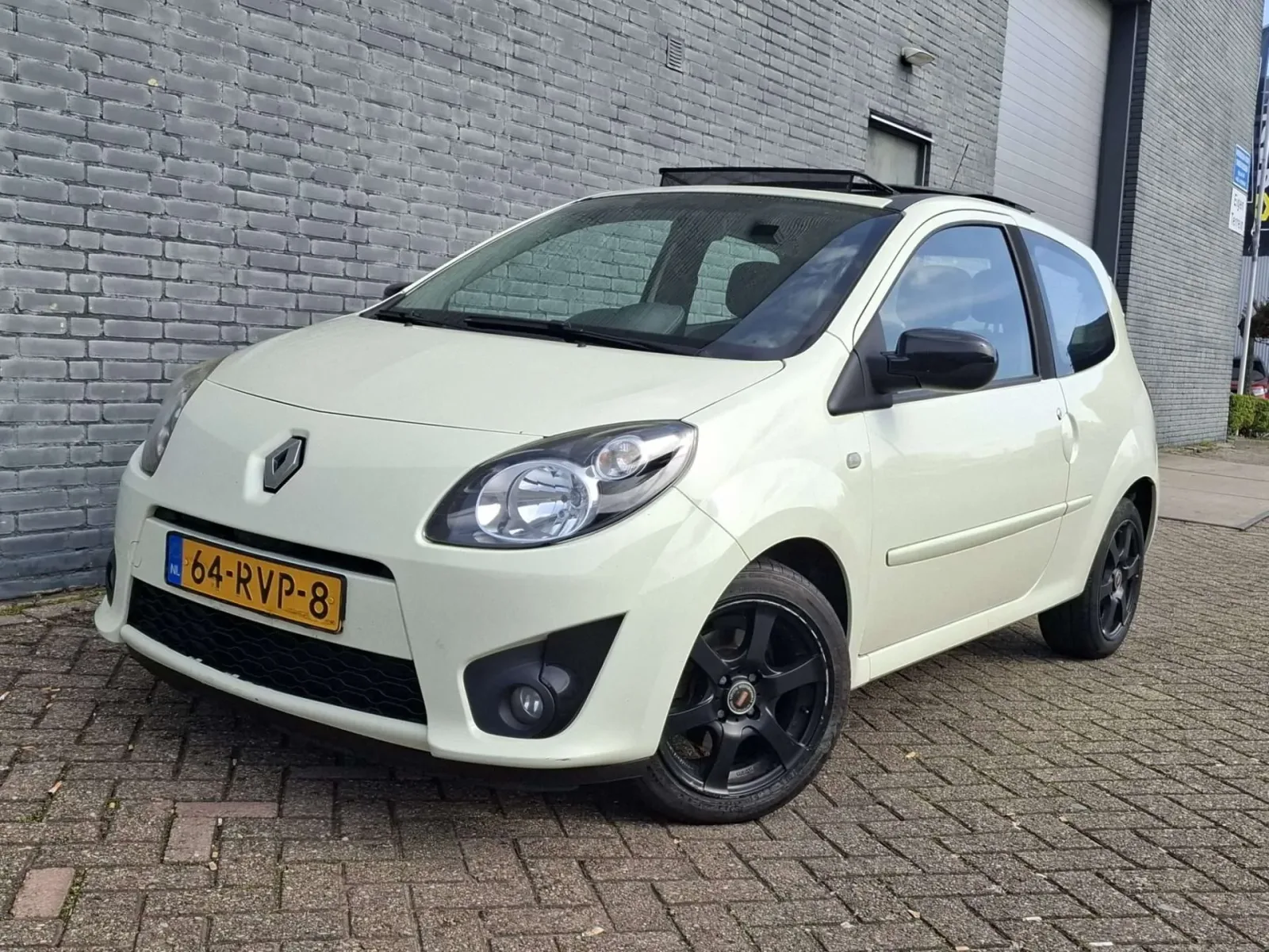 Renault Twingo (2011) — foto 1