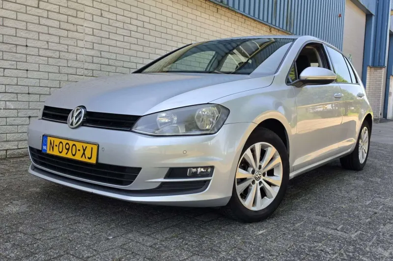 Volkswagen Golf (2013)