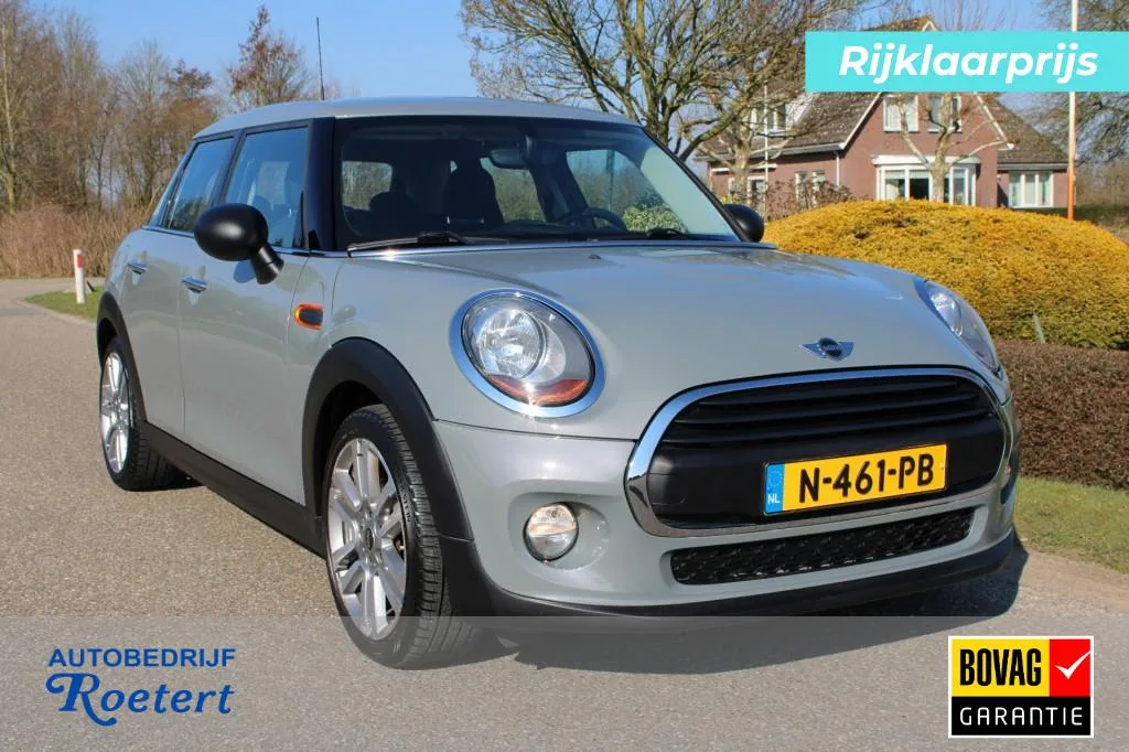 MINI One (2016) — foto 1