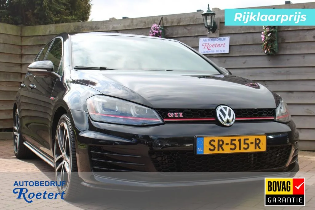 Volkswagen Golf (2017) — foto 1