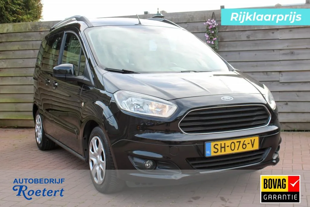 Ford Tourneo Courier (2015) — foto 1