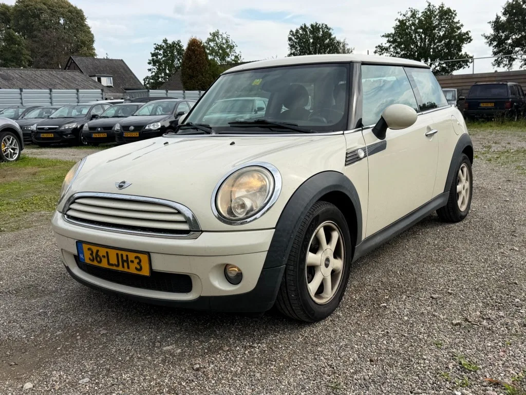 MINI One (2010) — foto 1