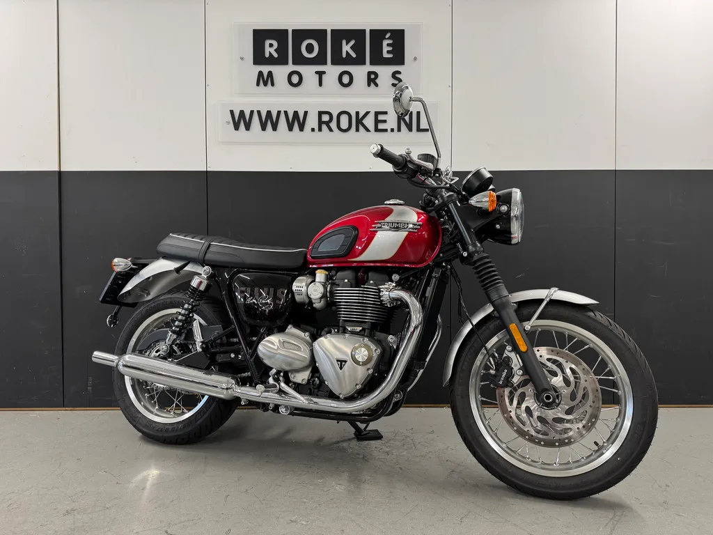 Triumph Bonneville (2024) — foto 1