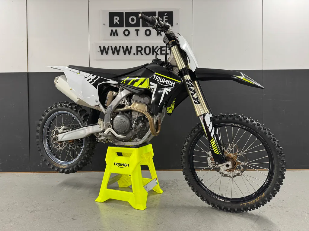 Triumph TF 250 X (2024) — foto 1