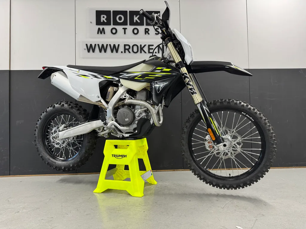 Triumph TF 450 E (2026) — foto 1