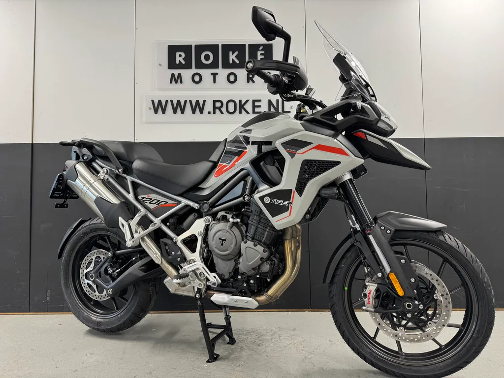 Triumph Tiger 1200 Alpine Edition (2026) — foto 1