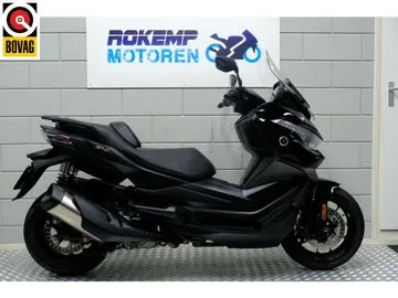 Voge SR4 MAX (2023) — foto 1