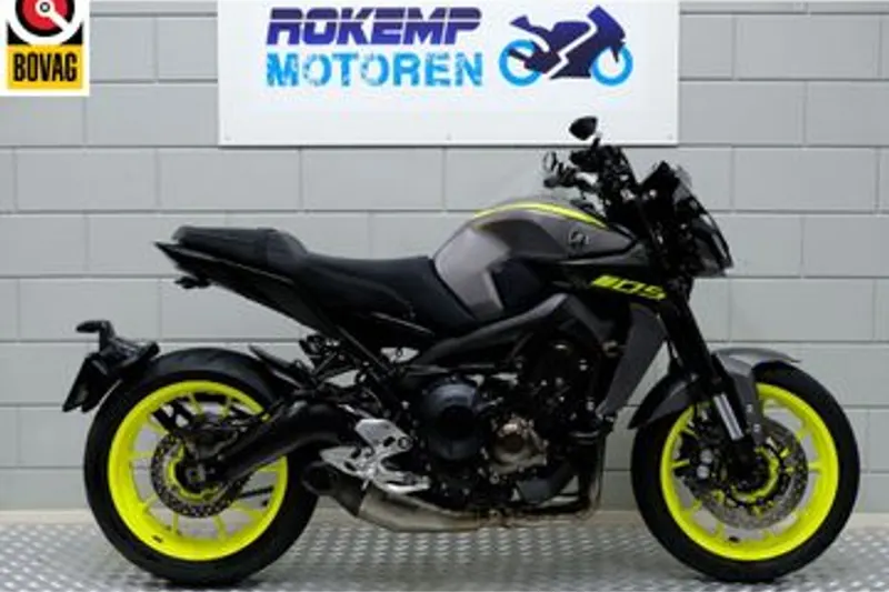 Yamaha MT-09 (2018)