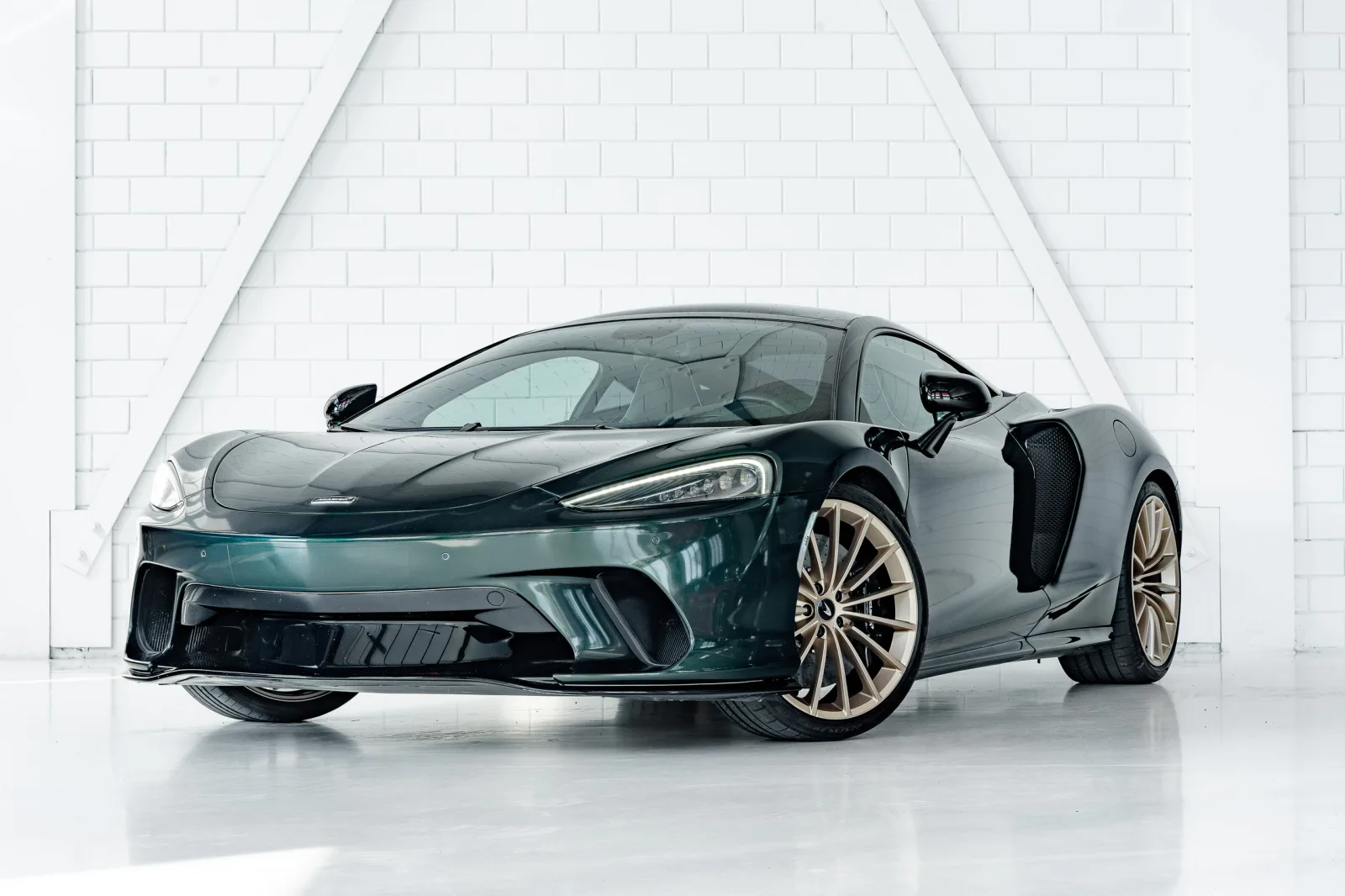 McLaren GT (2023) — foto 1