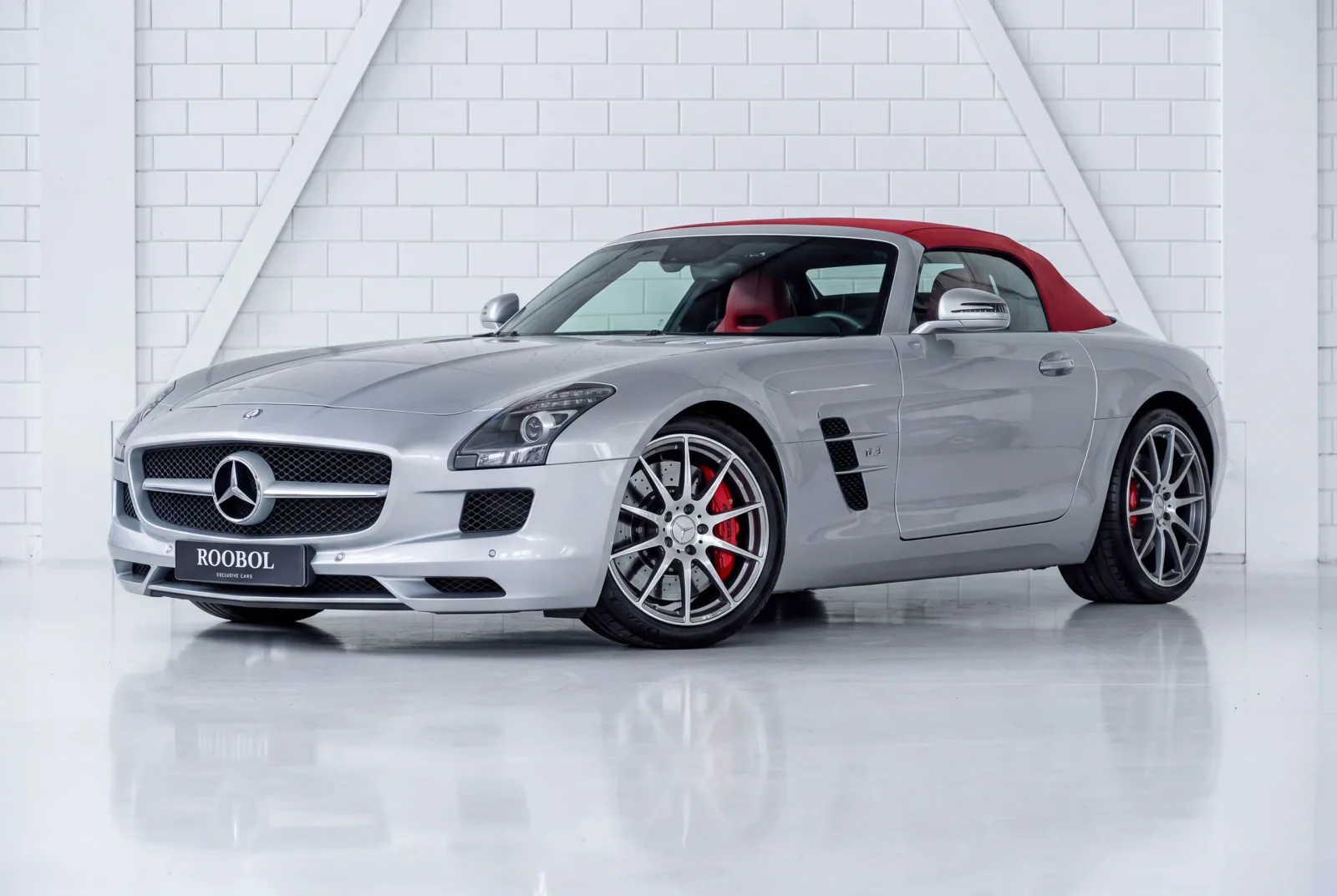 Mercedes-Benz SLS (2013) — foto 1