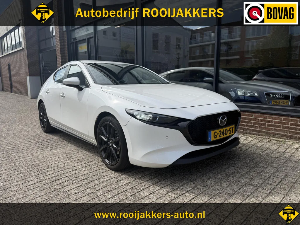 Mazda 3 (2019) — foto 1