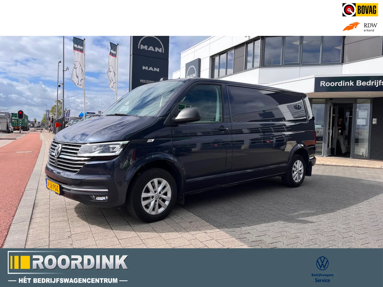 Volkswagen Transporter (2023) — foto 1