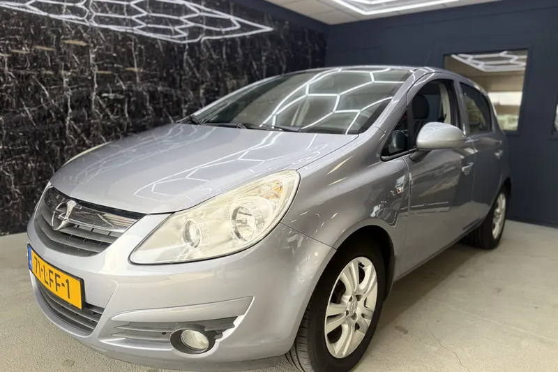Opel Corsa (2010)