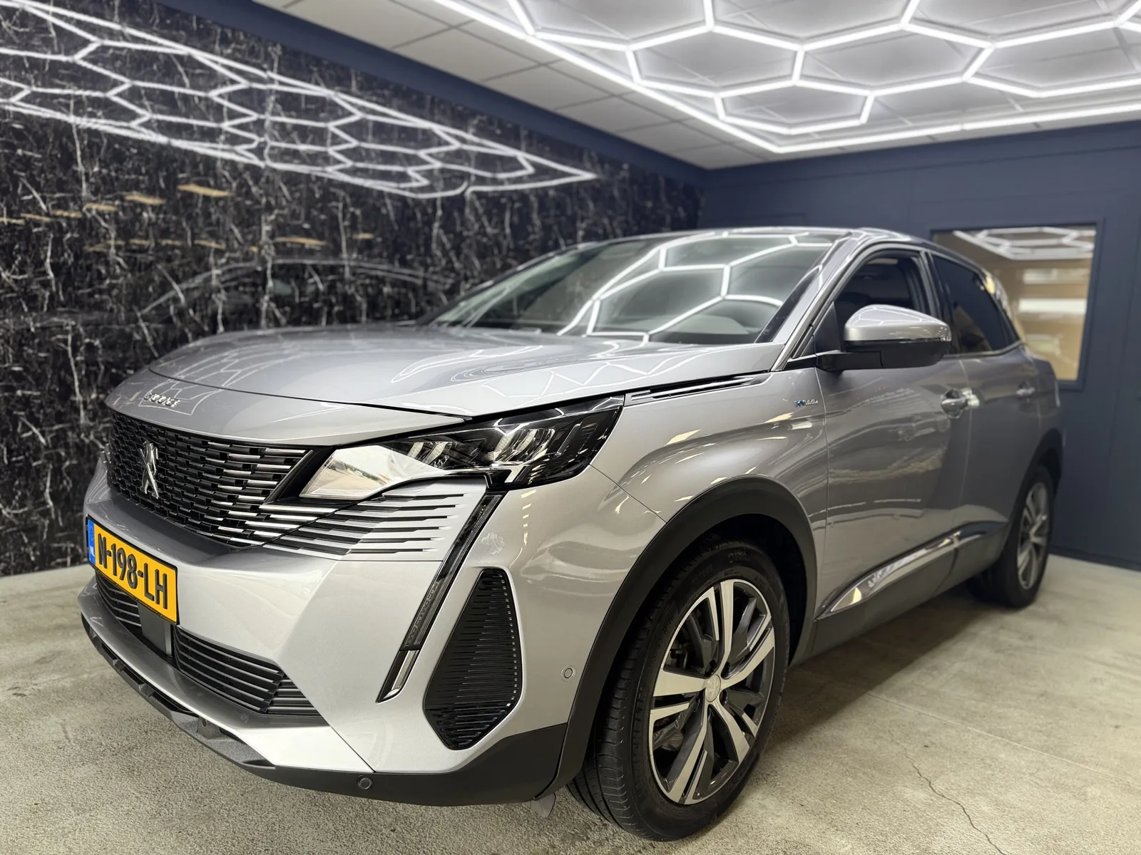Peugeot 3008 (2021) — foto 1