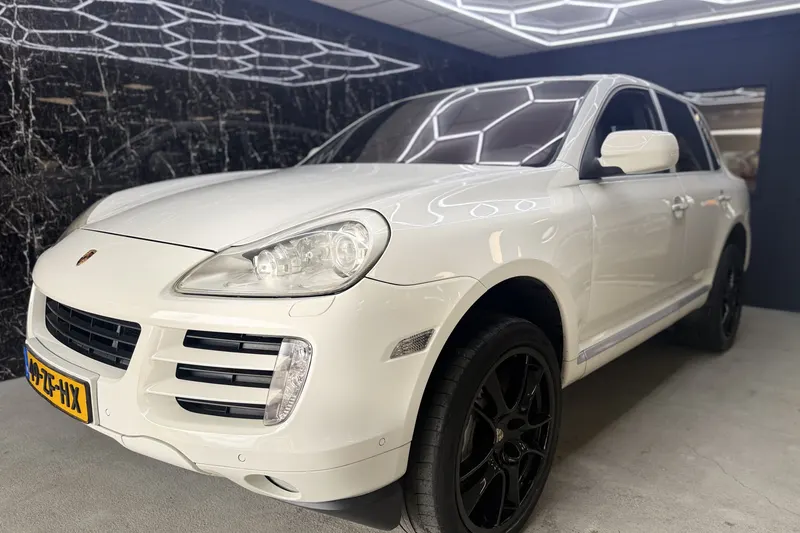 Porsche Cayenne (2008)