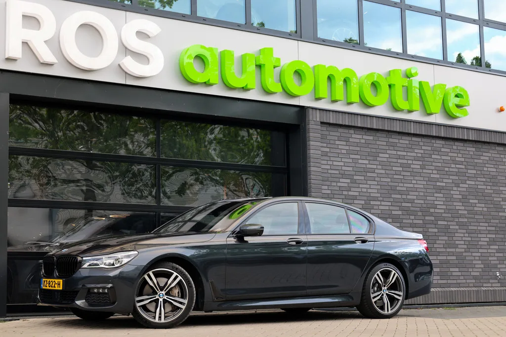 BMW 7-Serie (2017) — foto 1