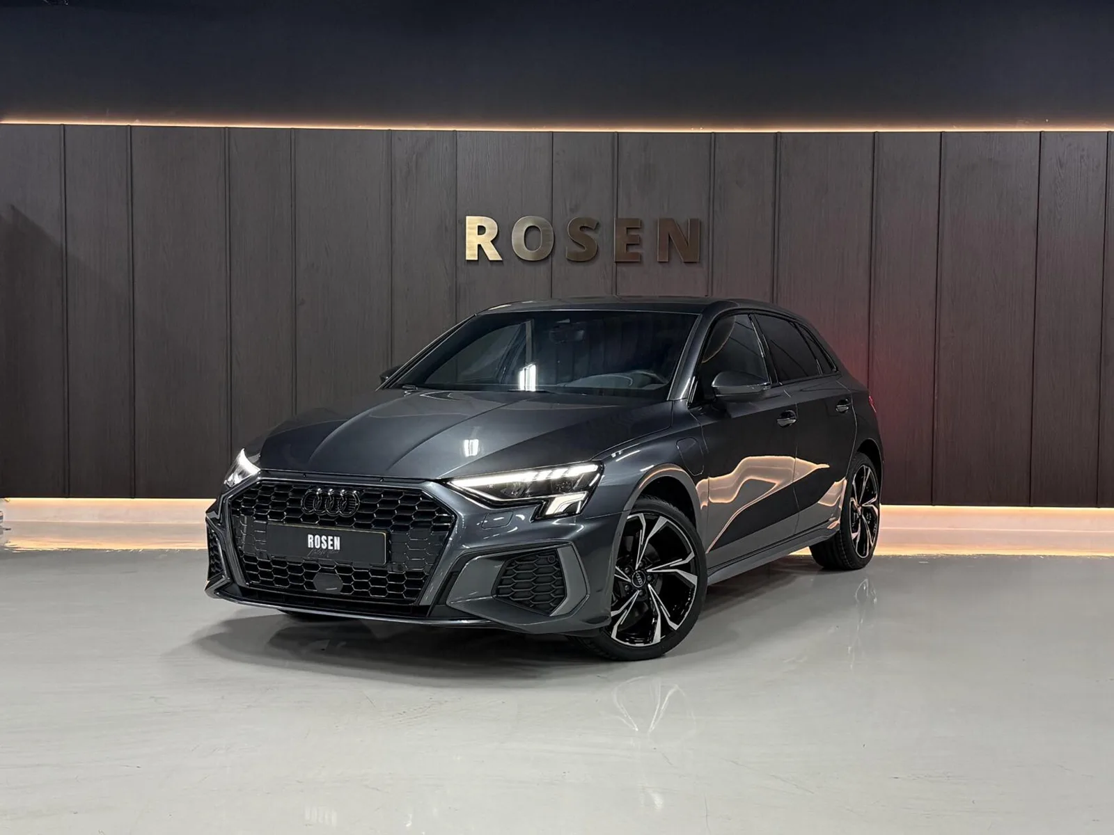 Audi A3 (2020) — foto 1