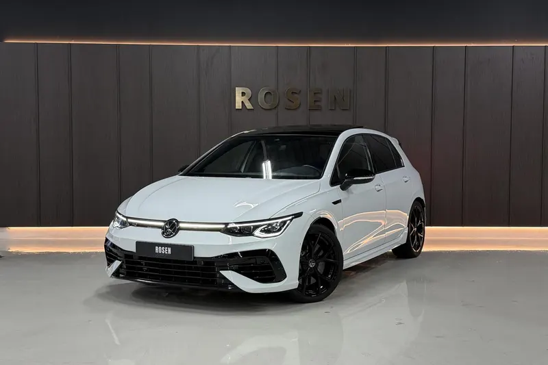 Volkswagen Golf (2022)