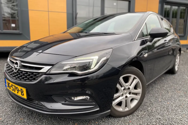 Opel Astra (2016)