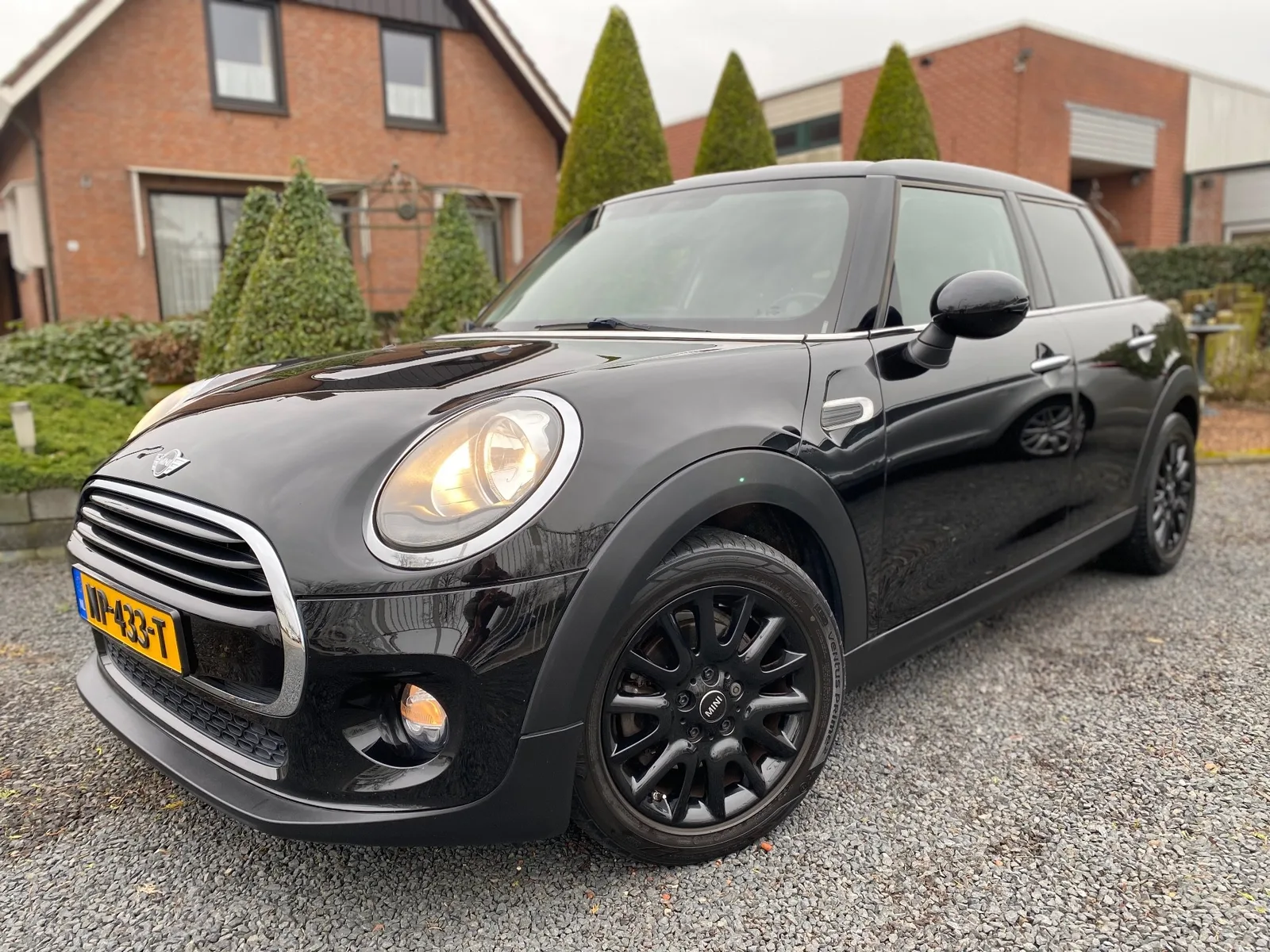 MINI Cooper (2017) — foto 1