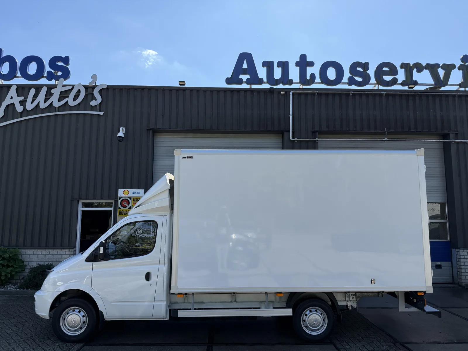 Maxus EV80 (2025) — foto 1