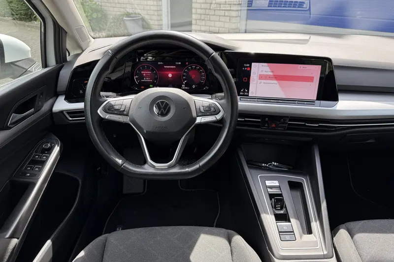 Volkswagen Golf (2020)