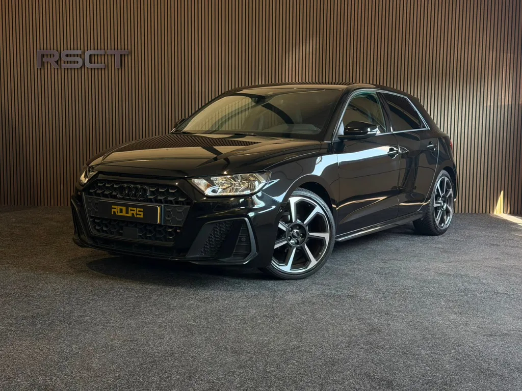 Audi A1 (2020) — foto 1